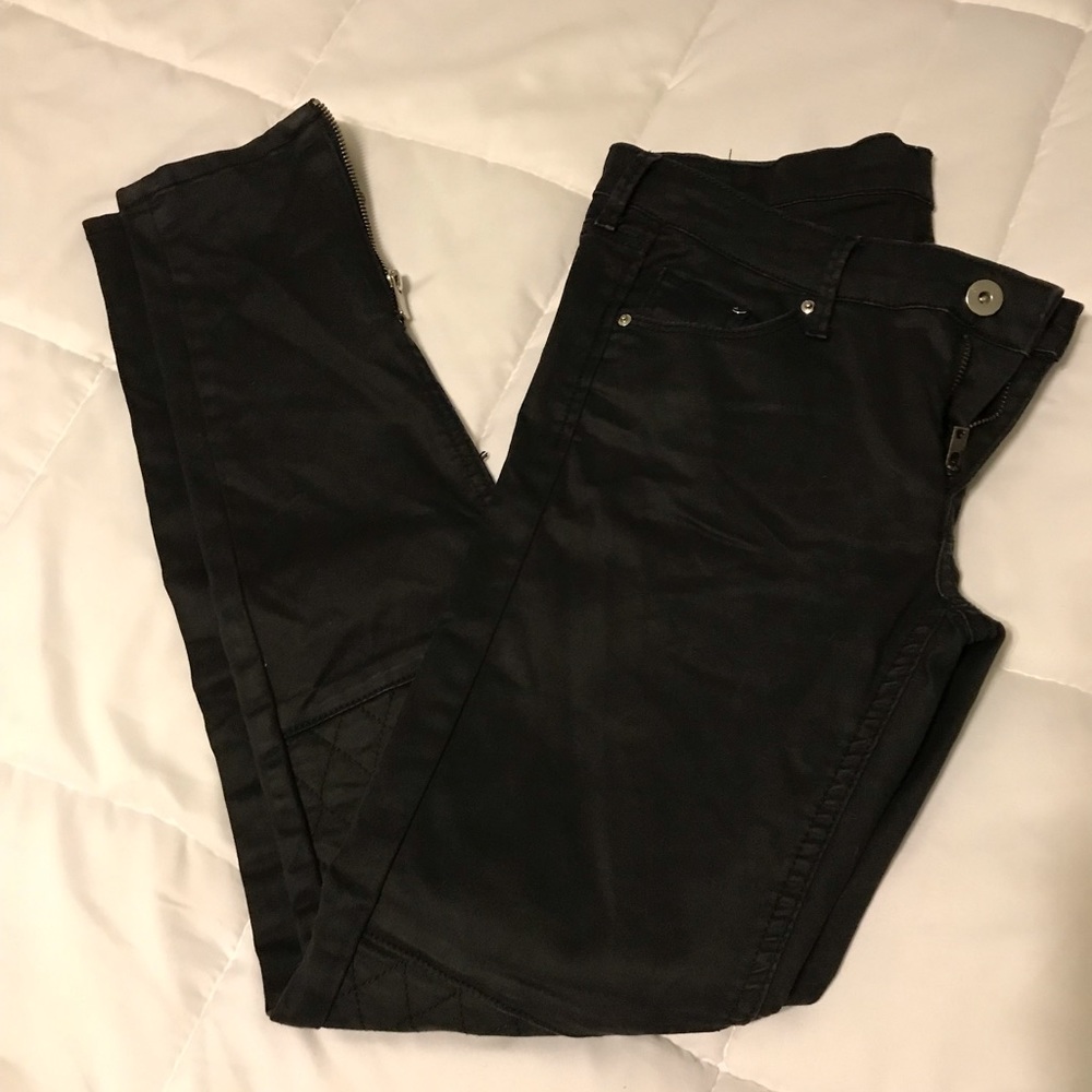 Woman’s jeans